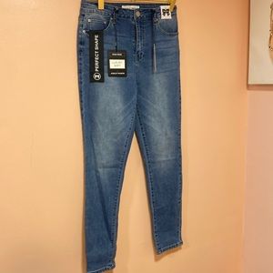 NWT Light denim super high rise skinny jeans size 13